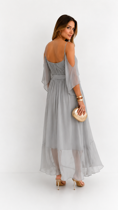 Isabela | Conjunto fluido gris con top de tirantes finos y pantalón ligero